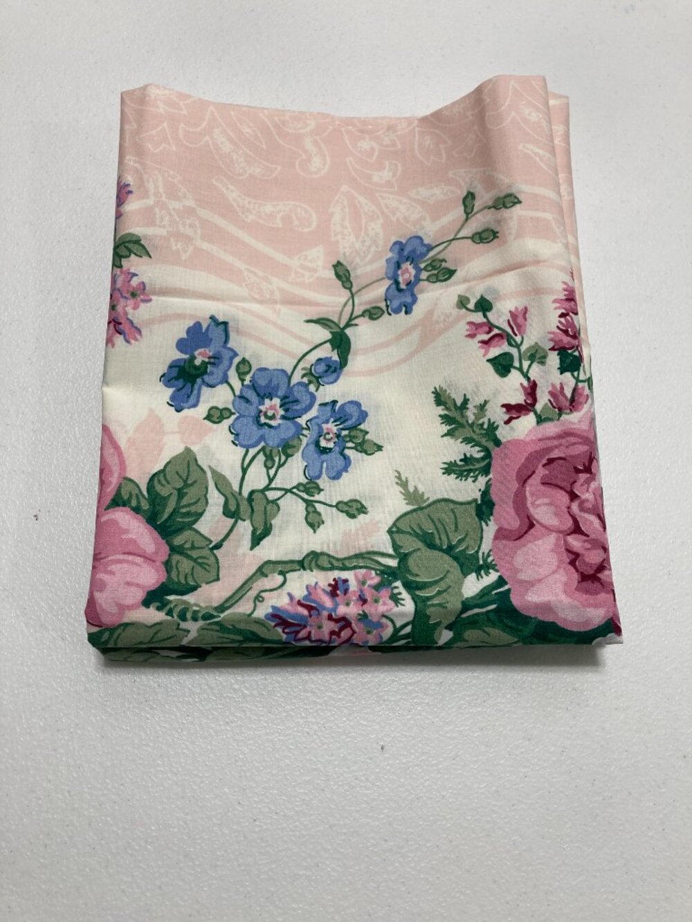 NWOT Vintage Cannon Pillowcases (2) Standard Queen No Iron Floral Cottagecore